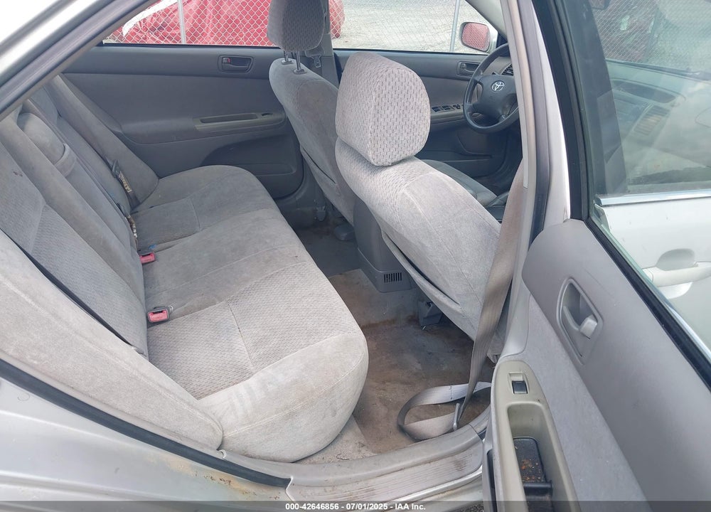 2003 TOYOTA CAMRY LE VIN: 4T1BE30K03U713437