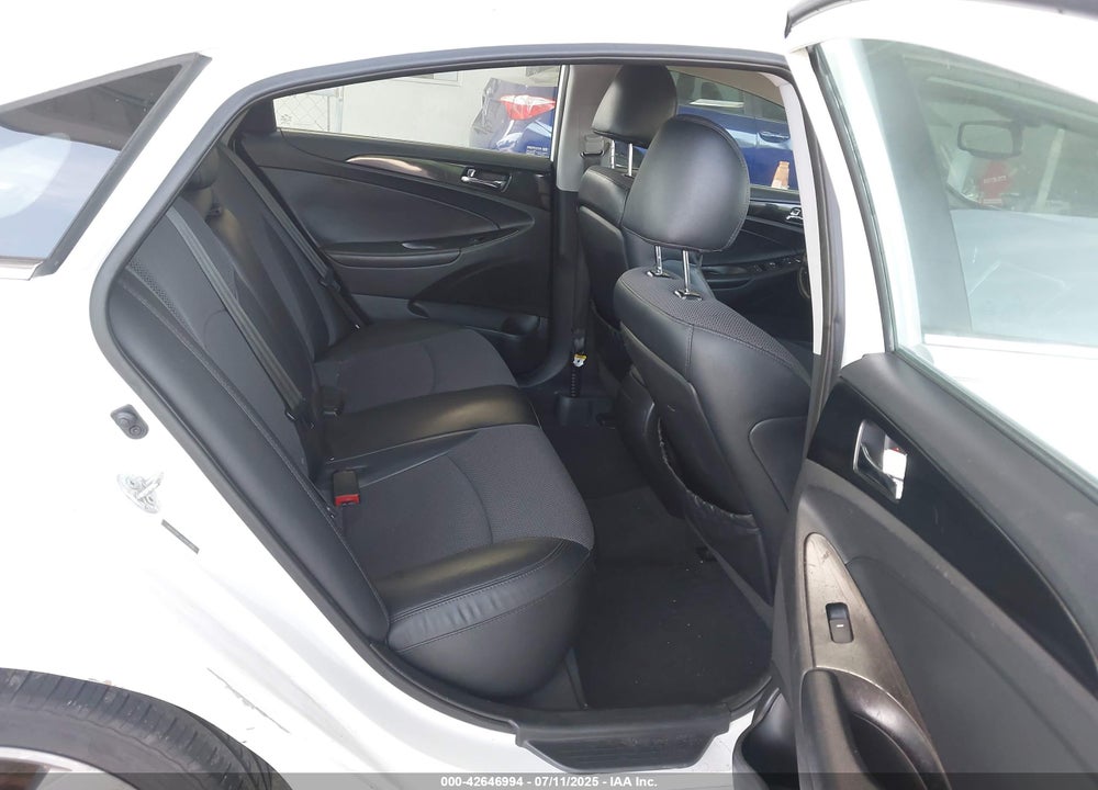 2014 HYUNDAI SONATA VIN: 5NPEC4AC0EH921254