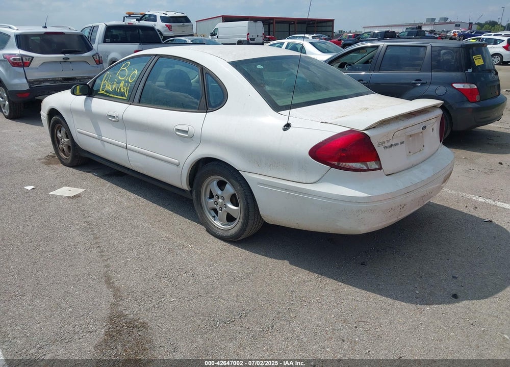 2005 FORD TAURUS SE VIN: 1FAFP53255A304254
