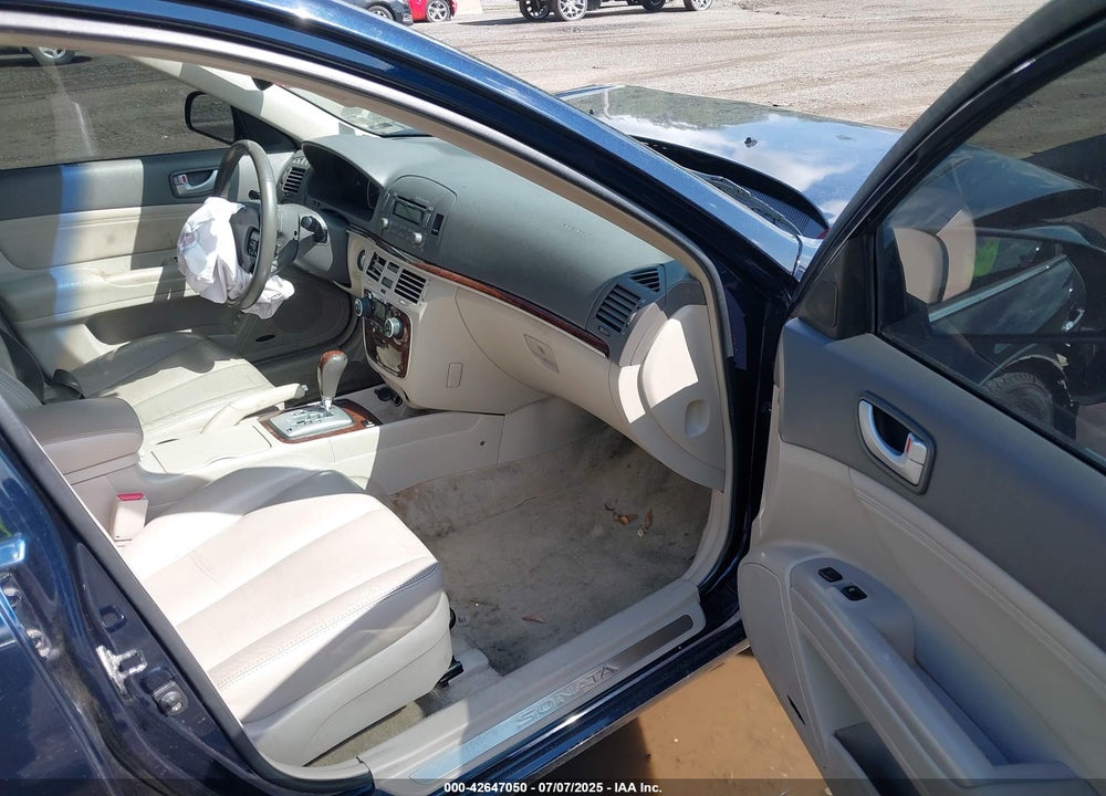 2008 HYUNDAI SONATA LIMITED V6/SE V6 VIN: 5NPEU46F48H365020