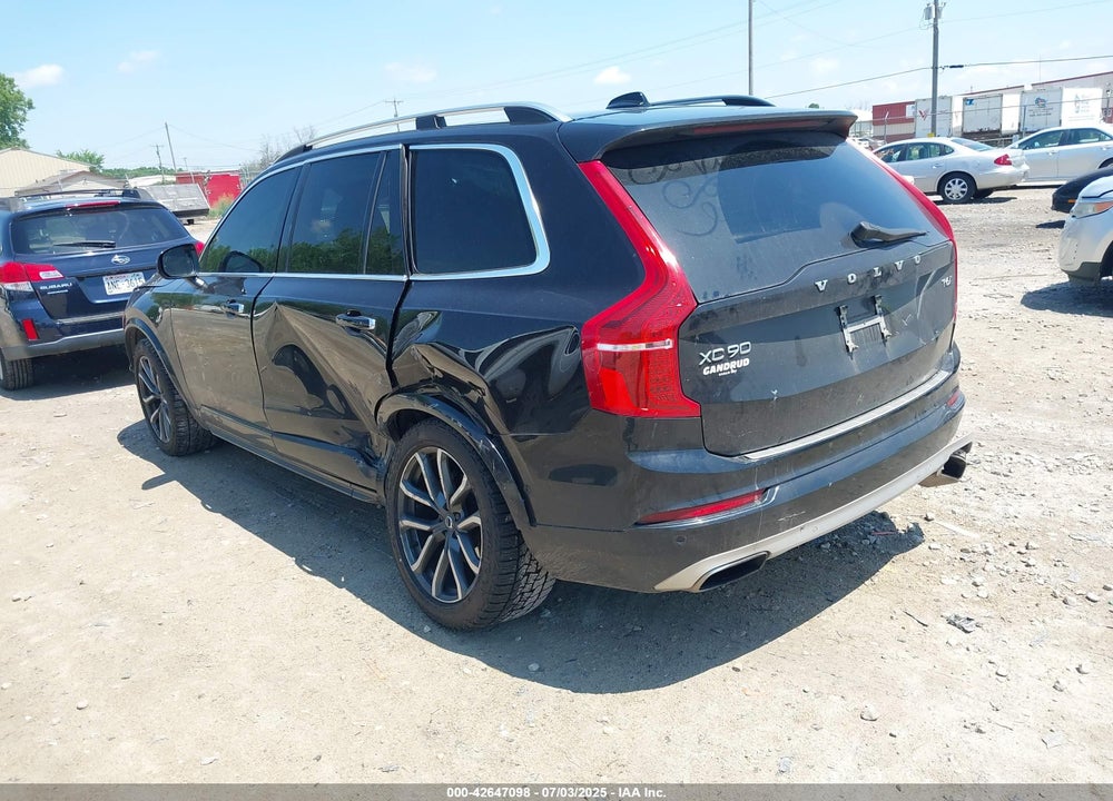 2017 VOLVO XC90 VIN: YV4A22PK3H1163861