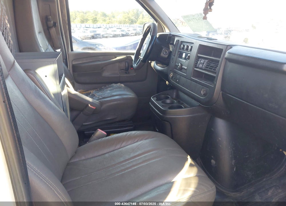 2011 CHEVROLET EXPRESS 2500 WORK VAN VIN: 1GCWGFCA5B1176391