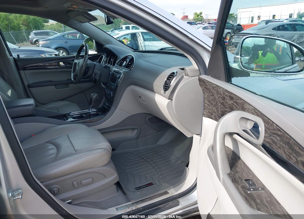 2014 BUICK ENCLAVE LEATHER VIN: 5GAKRBKD7EJ157165