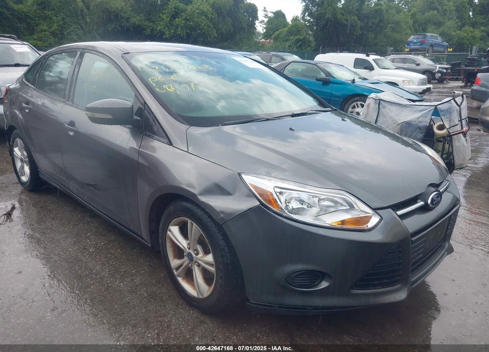 2014 FORD FOCUS SE VIN: 1FADP3F28EL448313