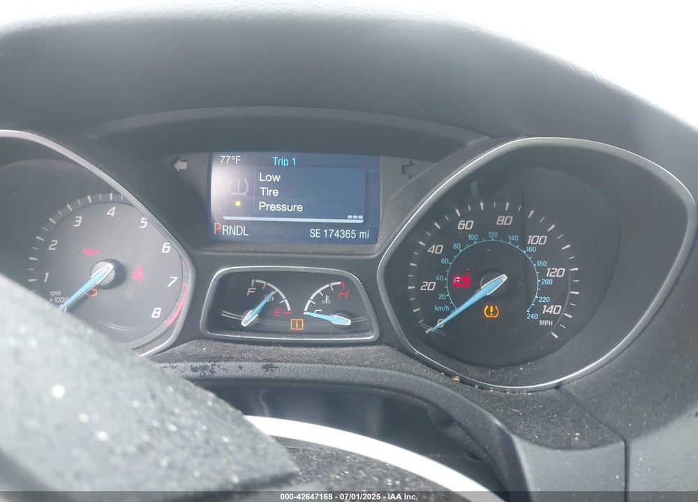 2014 FORD FOCUS SE VIN: 1FADP3F28EL448313