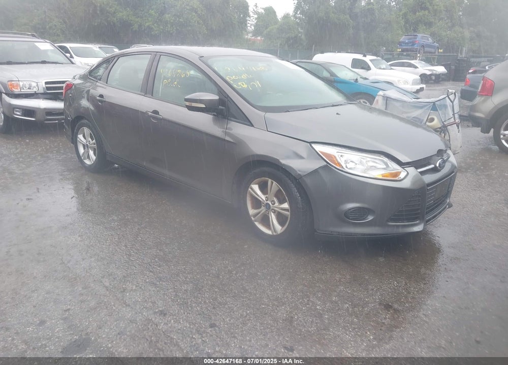2014 FORD FOCUS SE VIN: 1FADP3F28EL448313