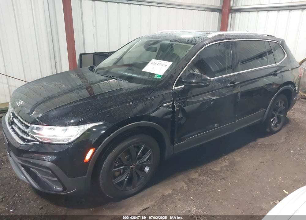 2022 VOLKSWAGEN TIGUAN VIN: 3VV2B7AX0NM049163