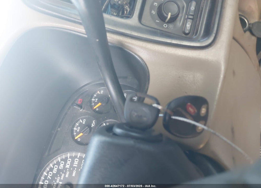 2005 GMC SIERRA 2500HD SLE VIN: 1GTHK23275F969918