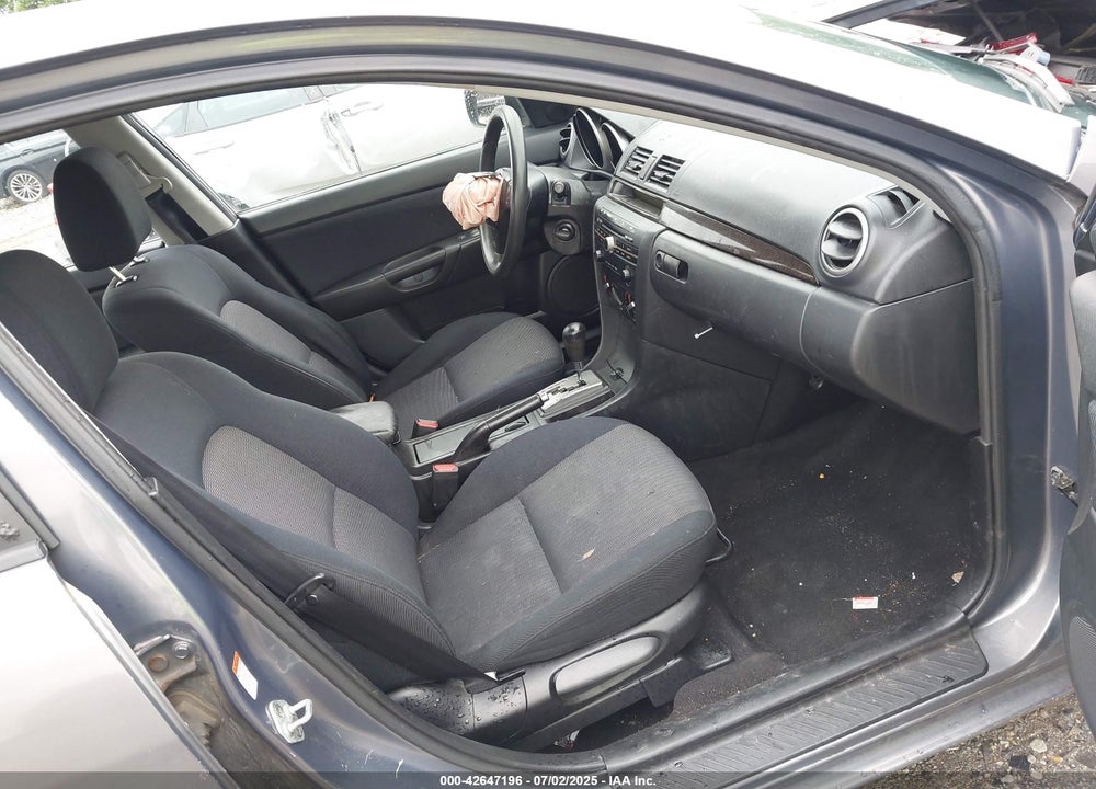 2007 MAZDA MAZDA3 VIN: JM1BK32G371653621