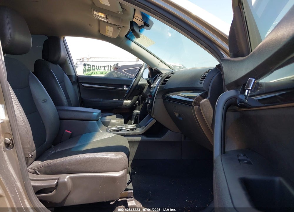 2012 KIA SORENTO EX VIN: 5XYKU3A60CG305675
