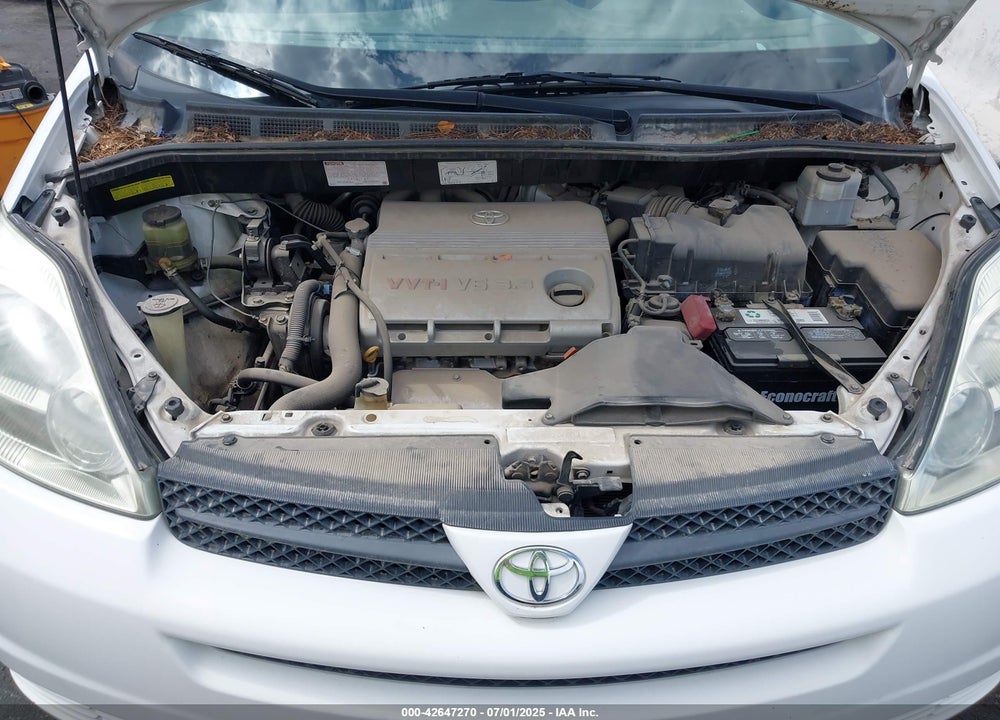 2004 TOYOTA SIENNA LE VIN: 5TDZA23C84S081189