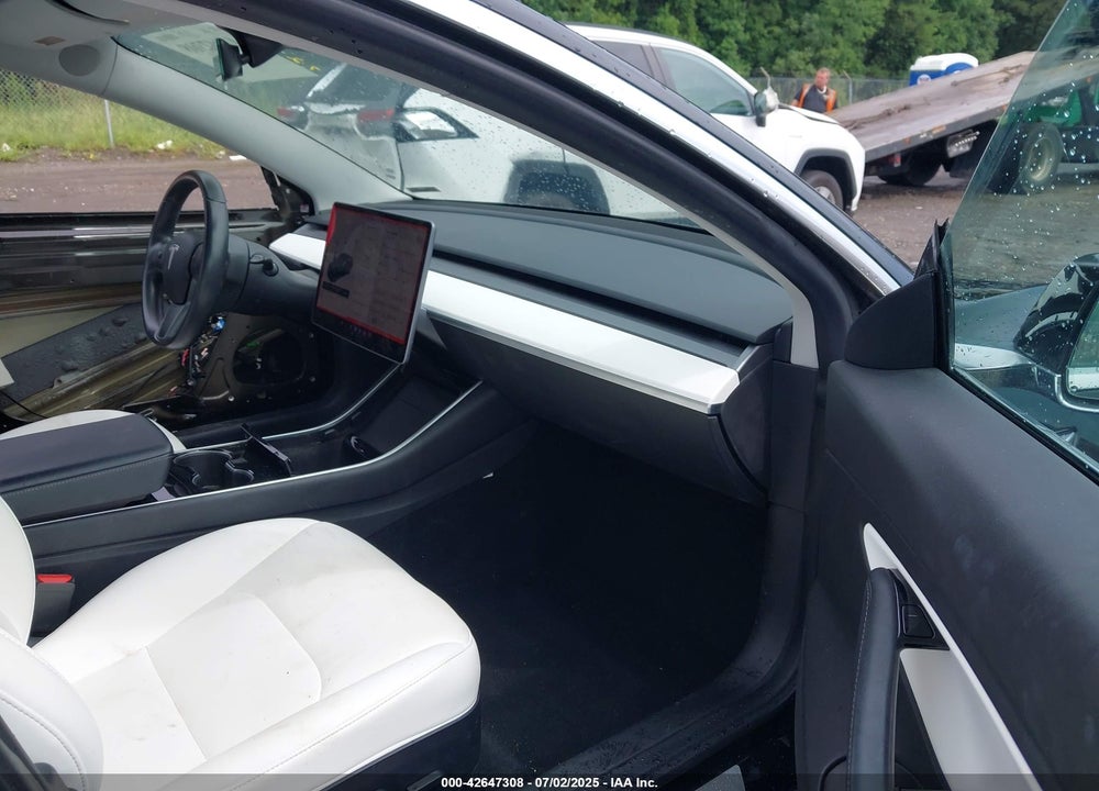 2019 TESLA MODEL 3 VIN: 5YJ3E1EA2KF312086