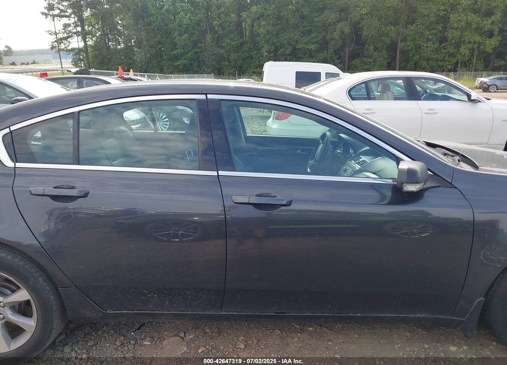 2013 ACURA TL VIN: 19UUA8F2XDA003348
