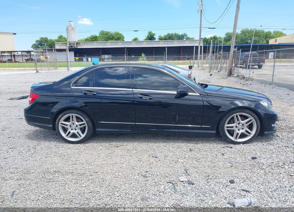 2013 MERCEDES-BENZ C CLASS VIN: WDDGF8AB3DA839741