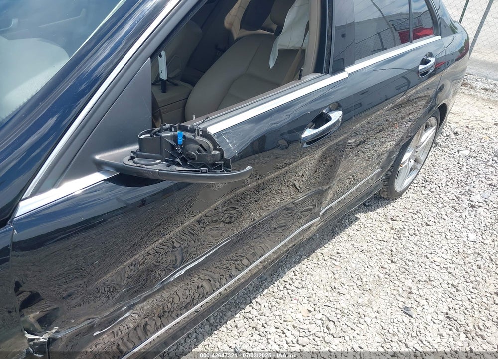 2013 MERCEDES-BENZ C CLASS VIN: WDDGF8AB3DA839741