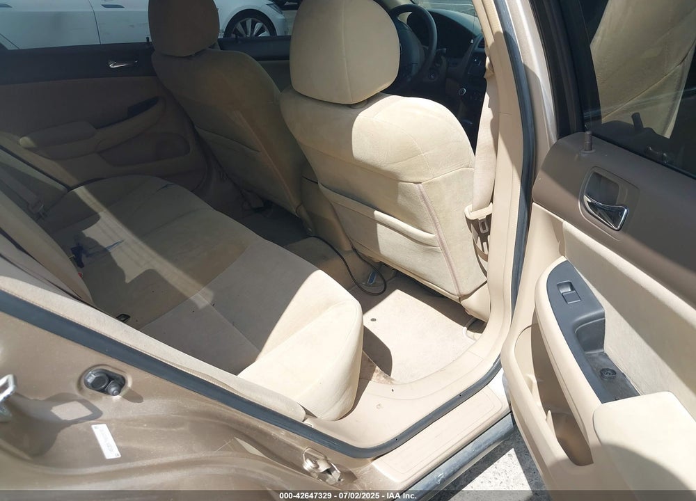 2004 HONDA ACCORD 2.4 LX VIN: 1HGCM56394A114581