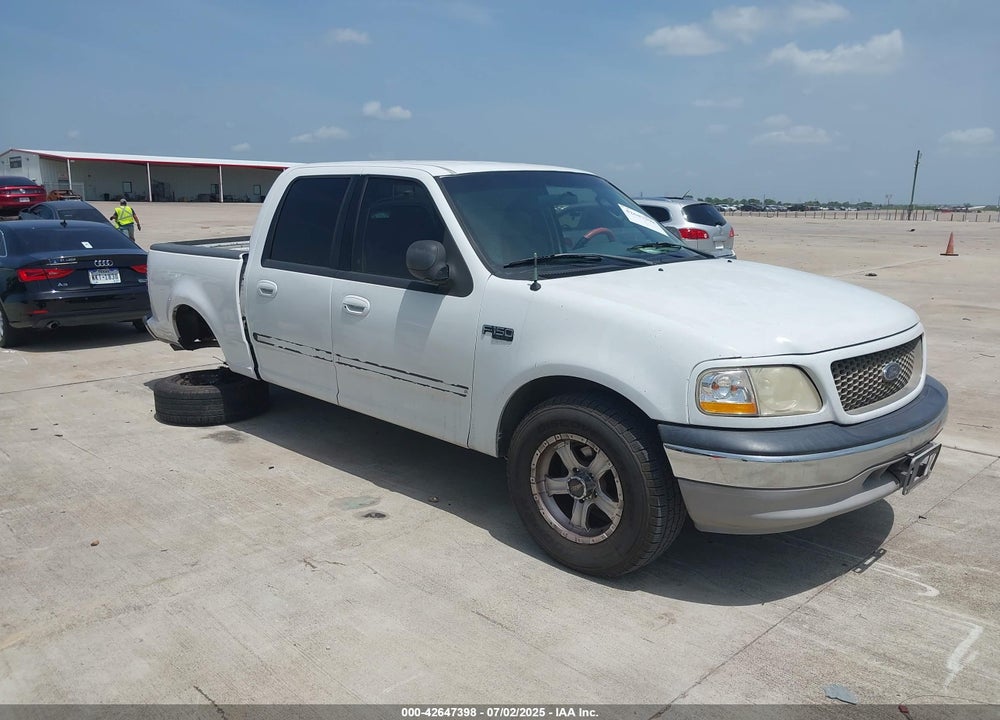 2003 FORD F-150 LARIAT/XLT VIN: 1FTRW07L13KB48589