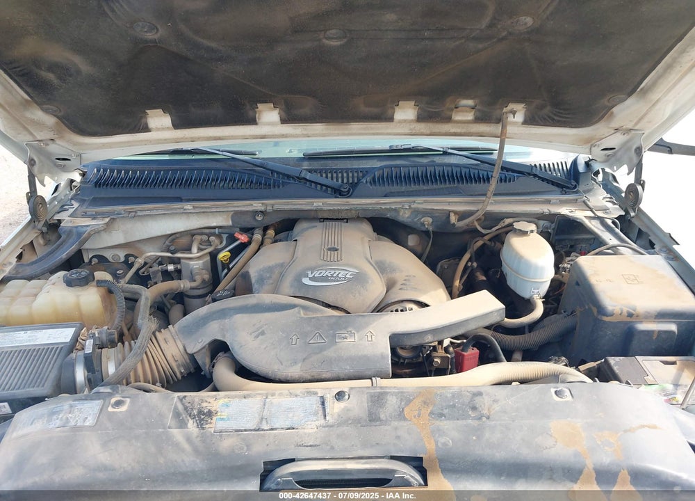 2005 CADILLAC ESCALADE STANDARD VIN: 1GYEK63N05R118430