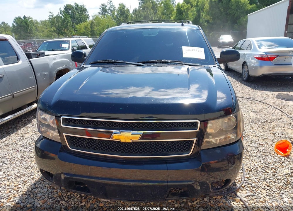 2011 CHEVROLET TAHOE LS VIN: 1GNSCAE07BR278849