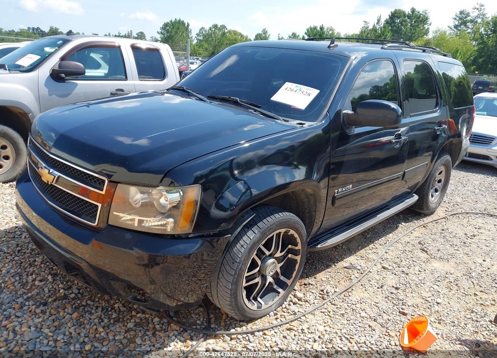2011 CHEVROLET TAHOE LS VIN: 1GNSCAE07BR278849