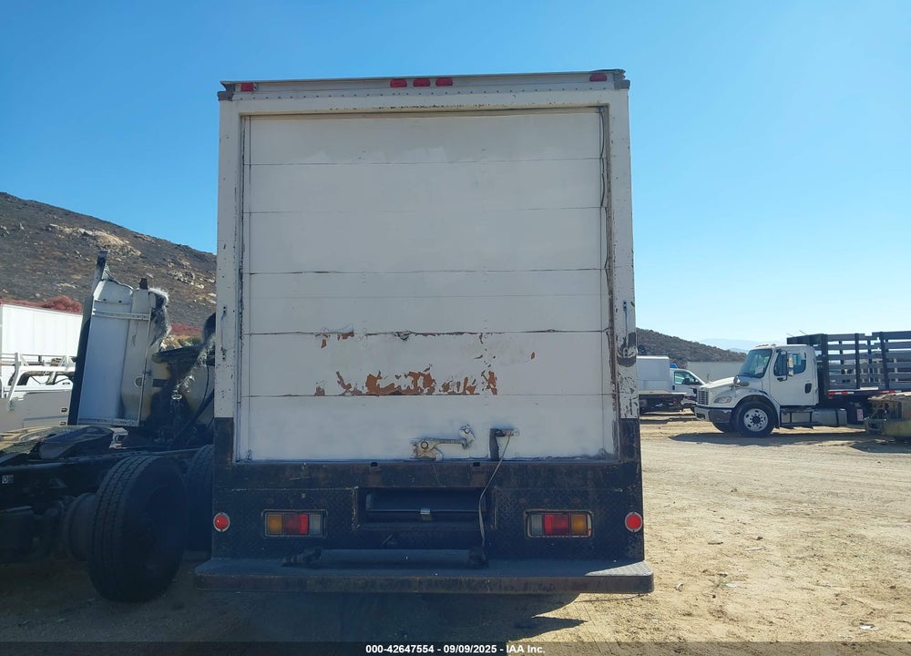 2013 ISUZU NPR HD GAS REG VIN: 54DC4W1B5DS803199