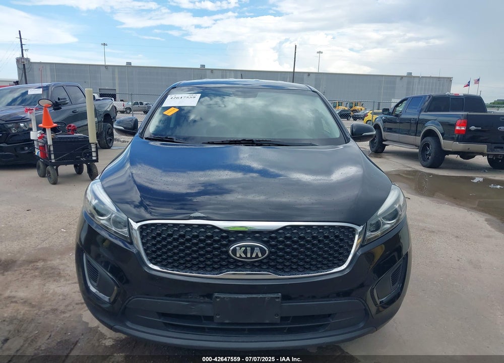2017 KIA SORENTO VIN: 5XYPG4A37HG284646