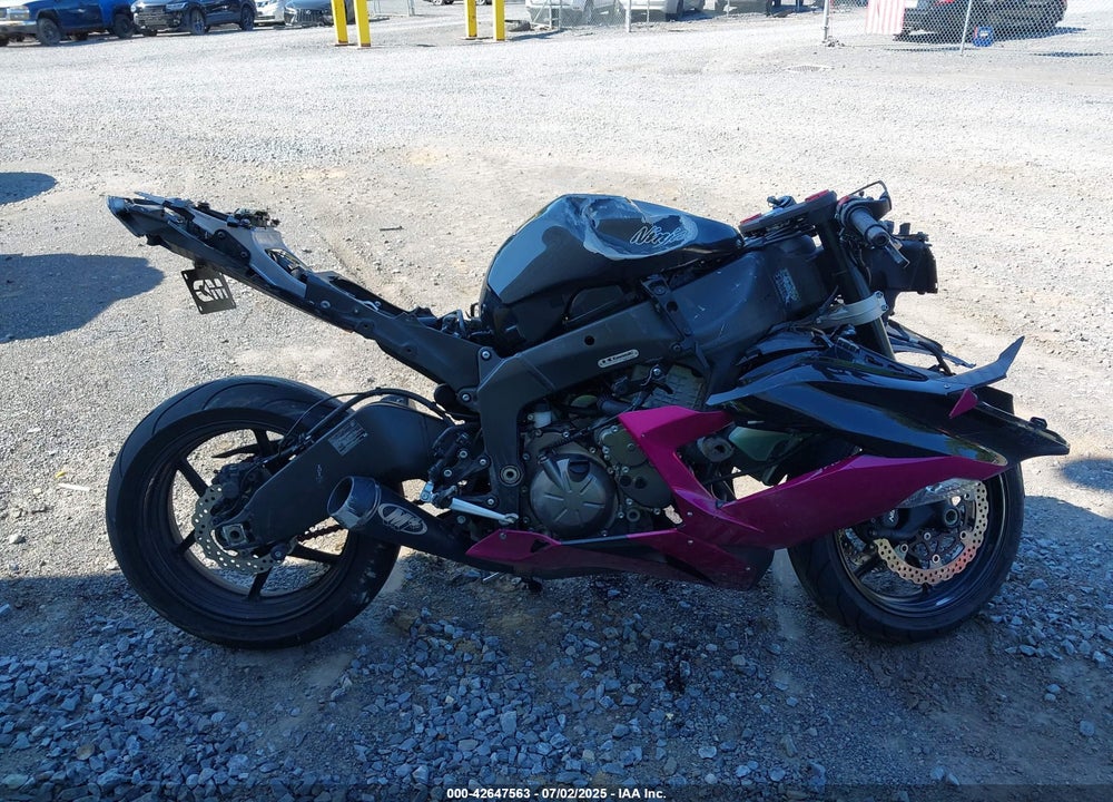 2013 KAWASAKI ZX636 E VIN: JKBZXJE15DA001502