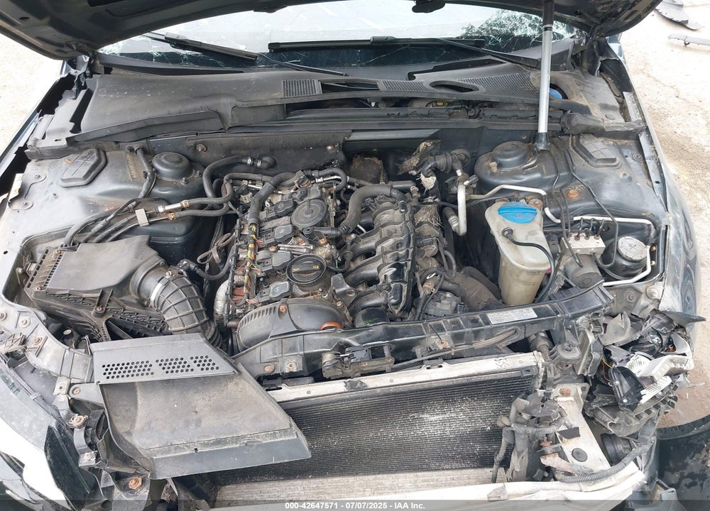 2011 AUDI A4 VIN: WAUFFAFL5BN015791
