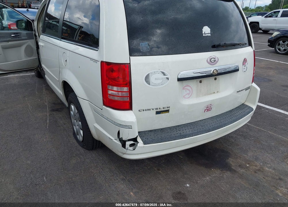 2010 CHRYSLER TOWN & COUNTRY LX VIN: 2A4RR4DE5AR186467