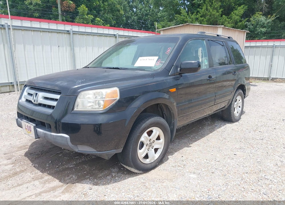 2008 HONDA PILOT VIN: 5FNYF282X8B015542