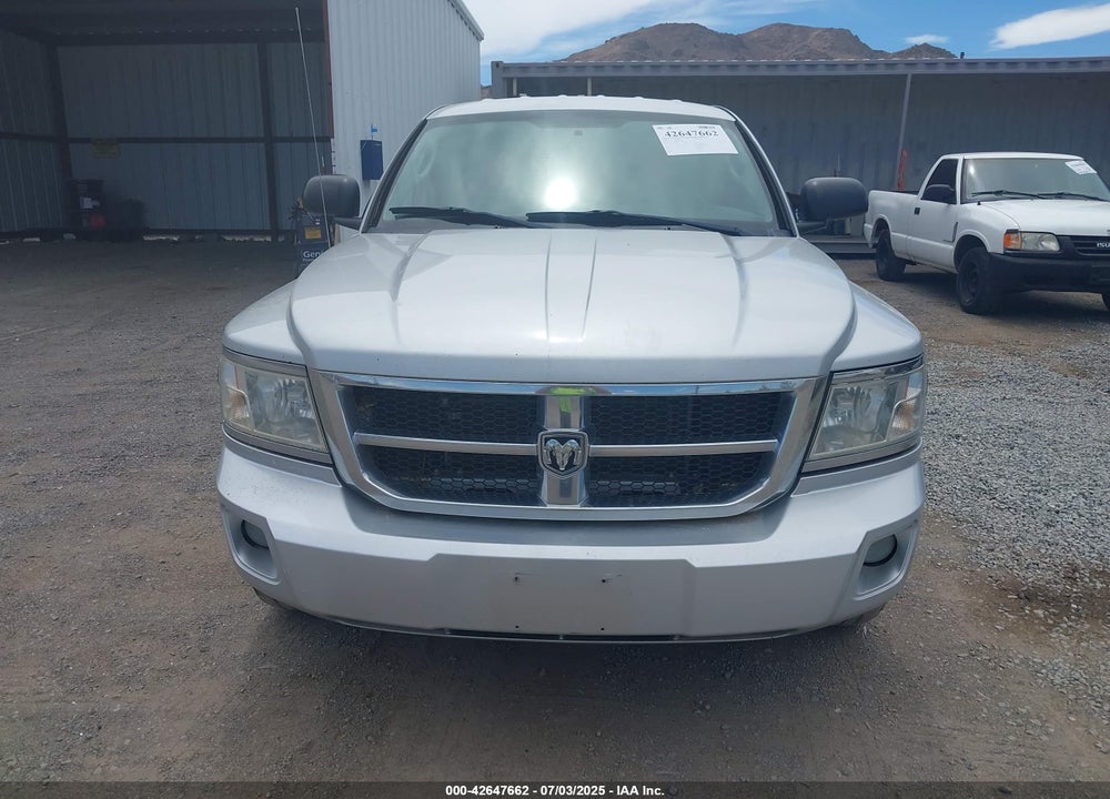 2008 DODGE DAKOTA VIN: 1D7HW42K88S517074