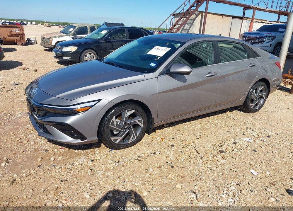 2024 HYUNDAI ELANTRA VIN: KMHLS4DG8RU825050