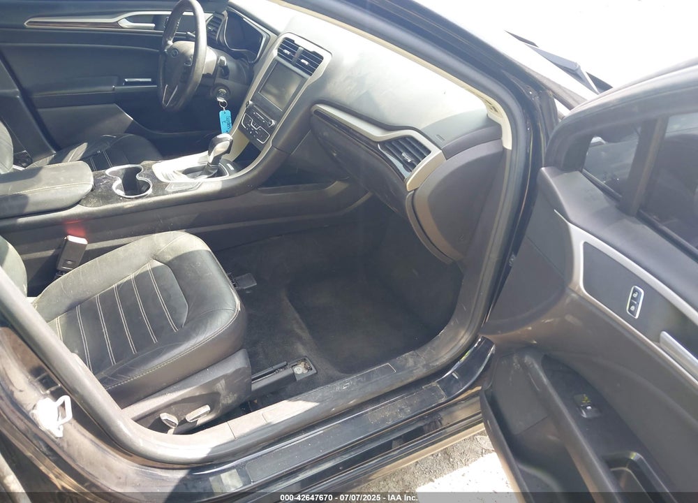 2016 FORD FUSION VIN: 3FA6P0HDXGR380610