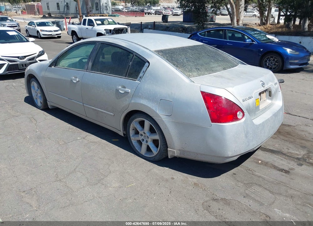 2004 NISSAN MAXIMA 3.5 SE VIN: 1N4BA41E64C828488