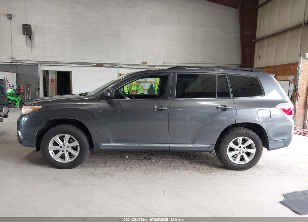 2012 TOYOTA HIGHLANDER VIN: 5TDBK3EH2CS166217