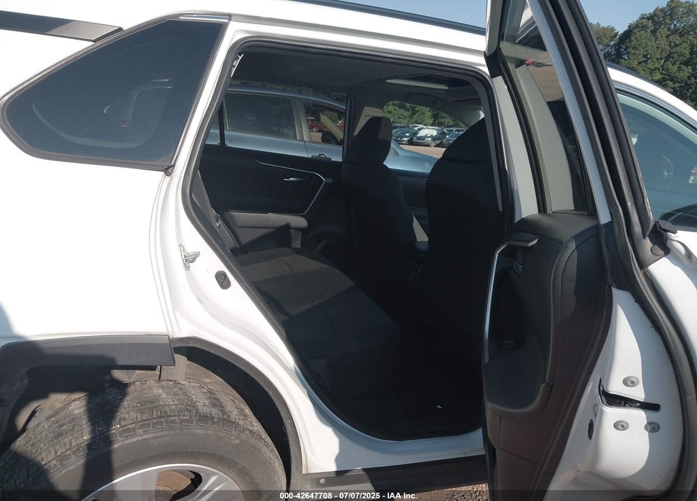 2019 TOYOTA RAV4 VIN: 2T3W1RFVXKW044228