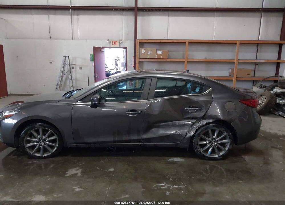 2018 MAZDA 3 VIN: 3MZBN1V38JM215236