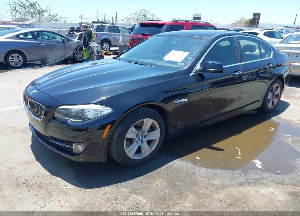 2012 BMW 528I VIN: WBAXG5C57CDX03944