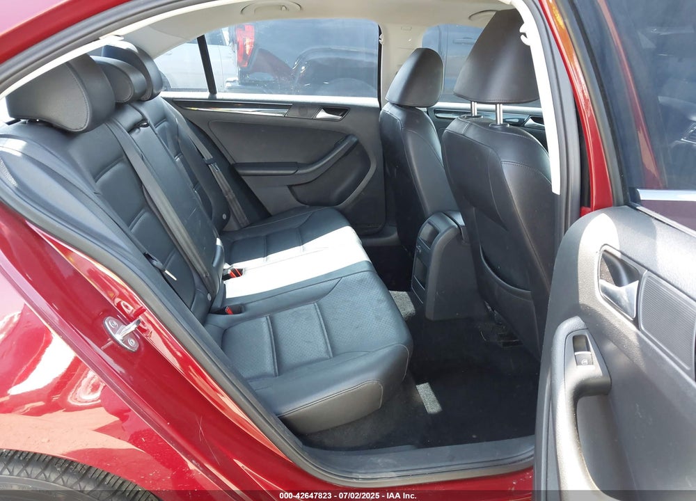 2017 VOLKSWAGEN JETTA VIN: 3VWL17AJ6HM296934