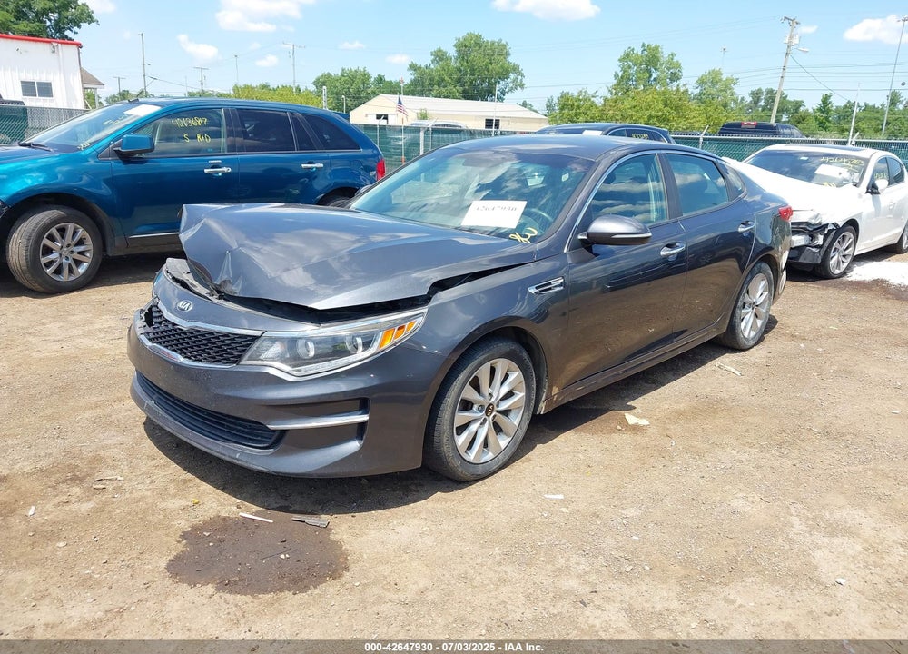 2017 KIA OPTIMA VIN: 5XXGT4L32HG148387