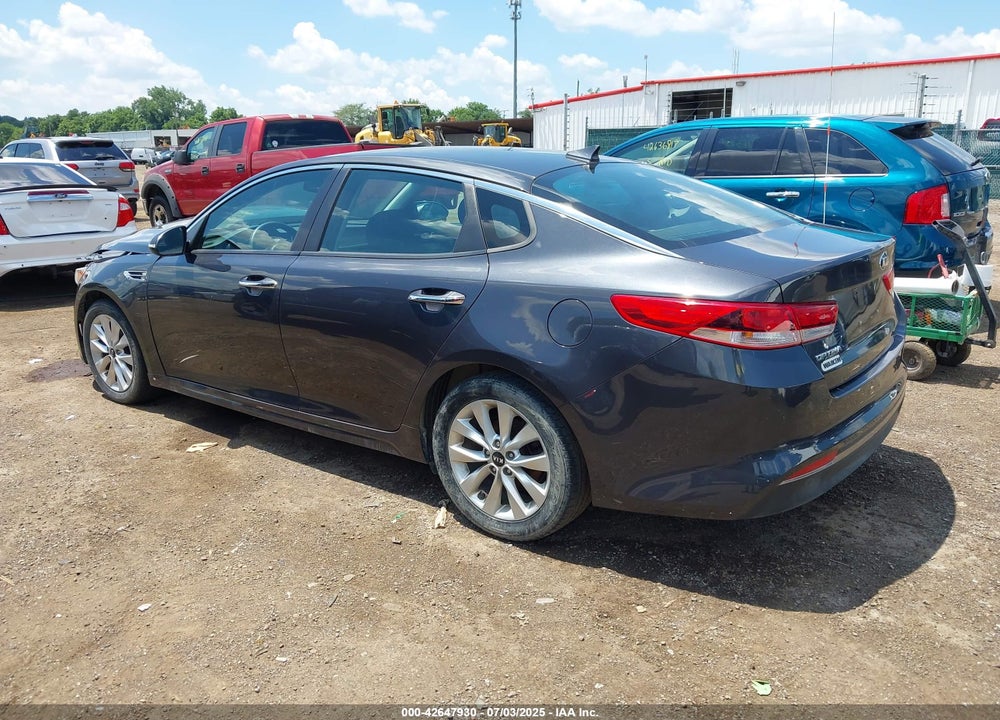 2017 KIA OPTIMA VIN: 5XXGT4L32HG148387
