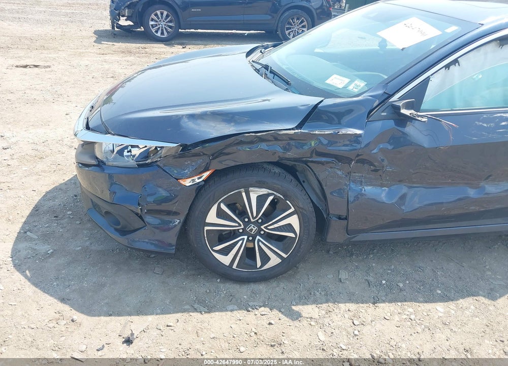 2017 HONDA CIVIC VIN: 19XFC1F41HE206741