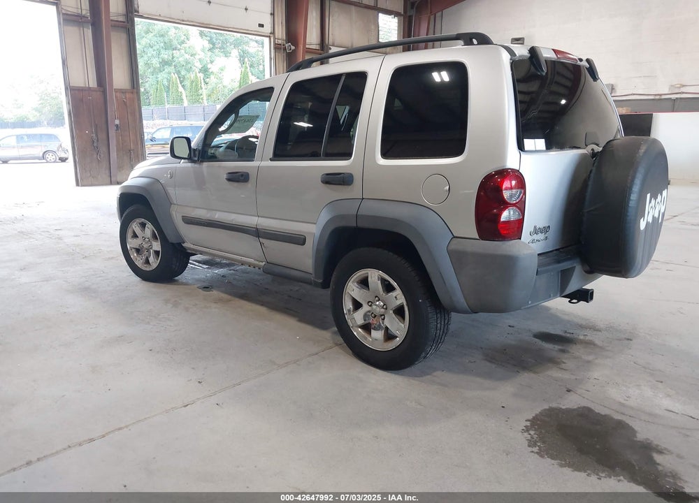 2007 JEEP LIBERTY VIN: 1J4GL48K47W670655