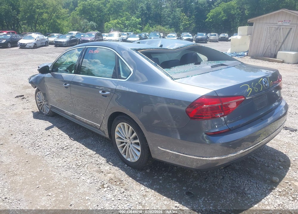 2016 VOLKSWAGEN PASSAT VIN: 1VWBT7A39GC043856