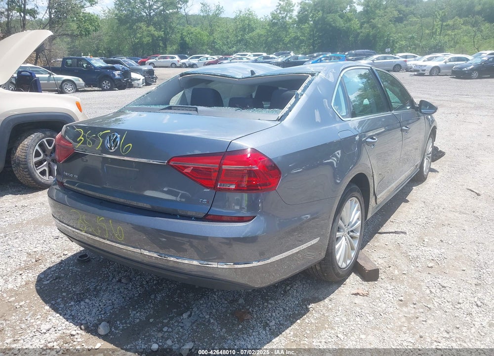 2016 VOLKSWAGEN PASSAT VIN: 1VWBT7A39GC043856