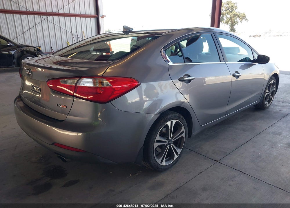 2014 KIA FORTE VIN: KNAFX4A82E5155576