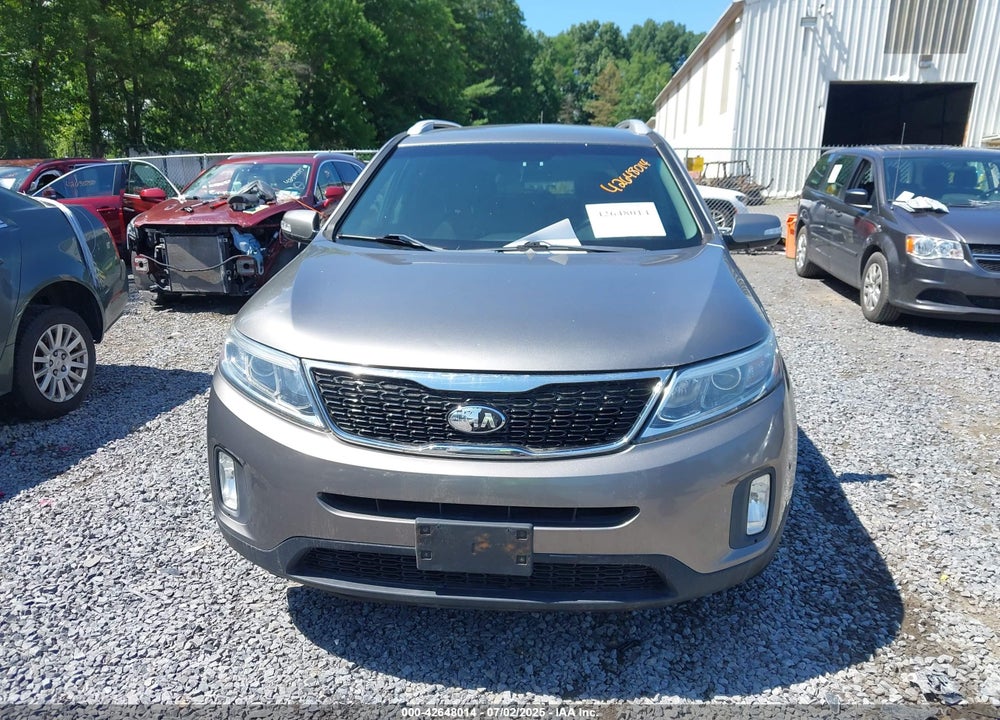 2015 KIA SORENTO VIN: 5XYKTCA67FG585974