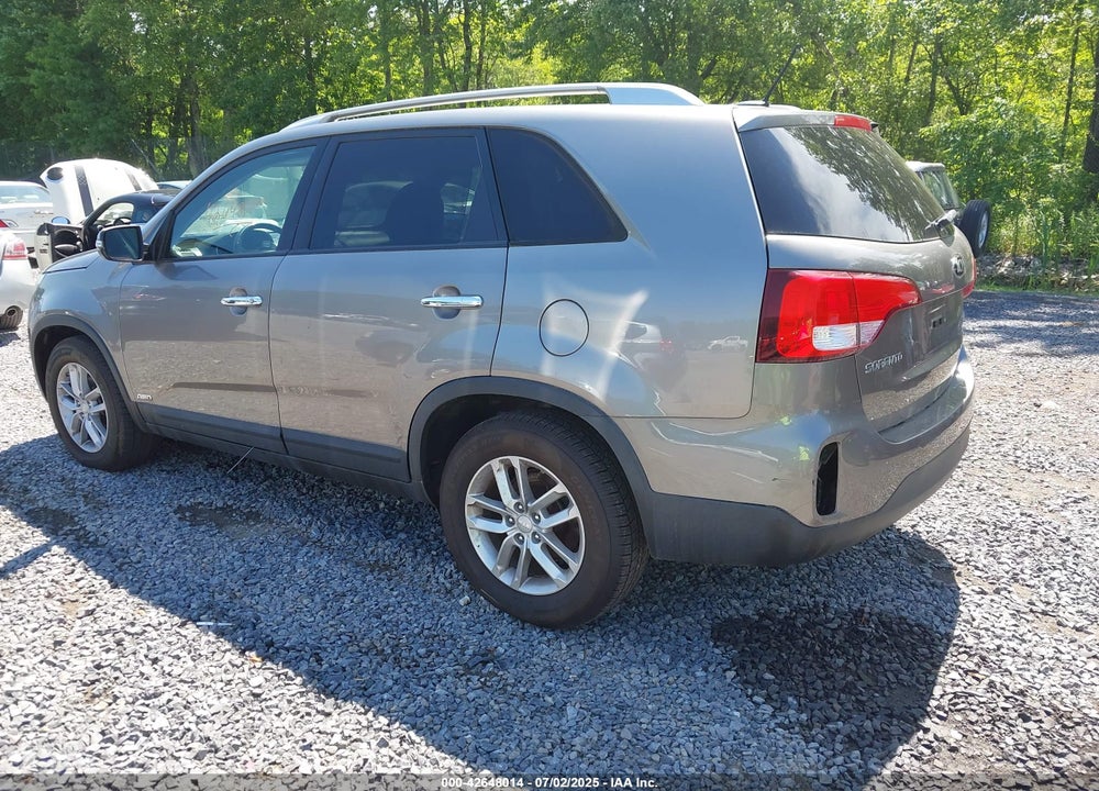 2015 KIA SORENTO VIN: 5XYKTCA67FG585974