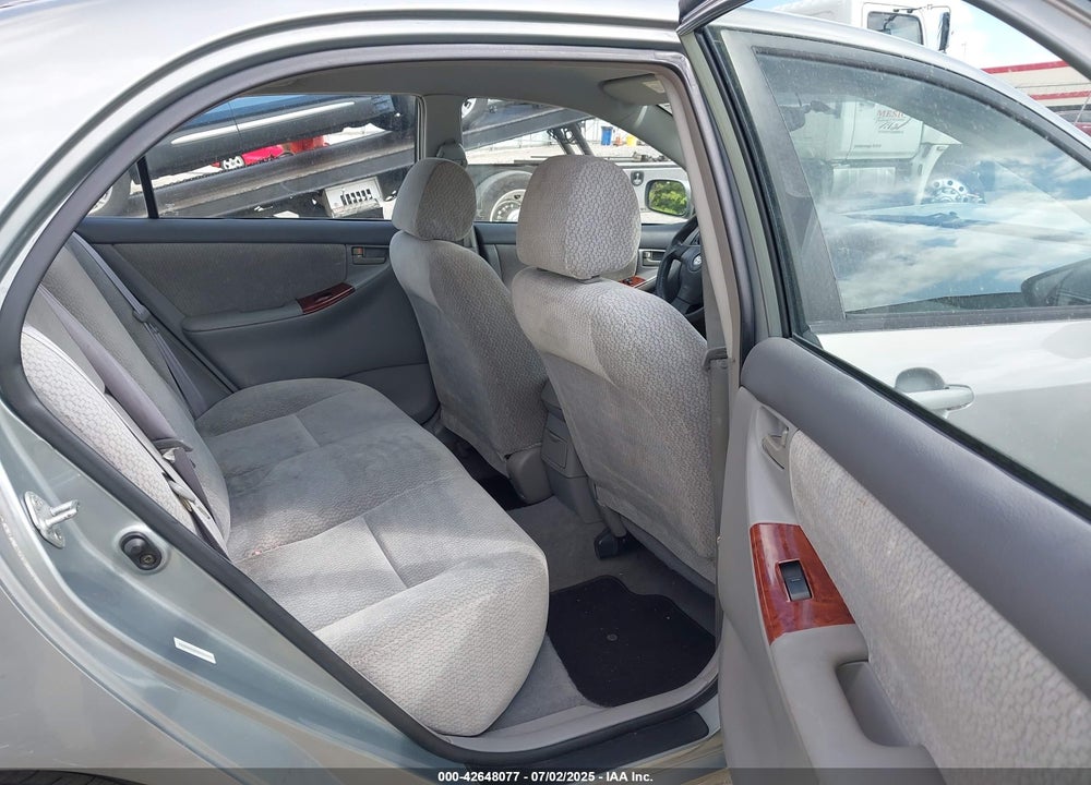 2003 TOYOTA COROLLA LE VIN: 1NXBR32E53Z007480
