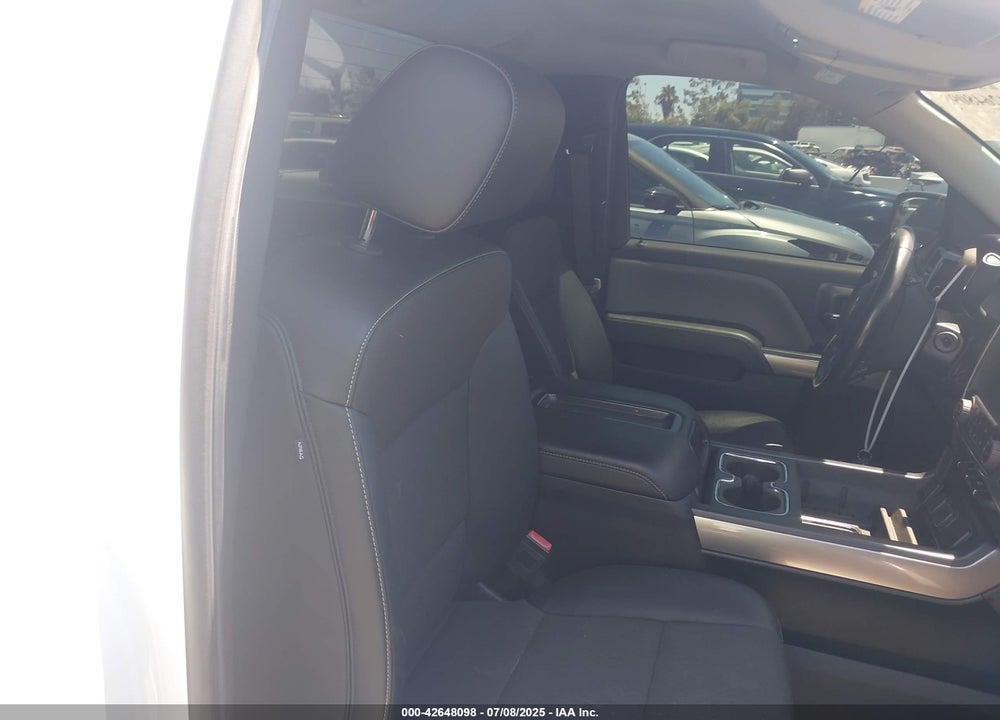 2018 CHEVROLET SILVERADO 1500 VIN: 1GCNCREC8JZ379511